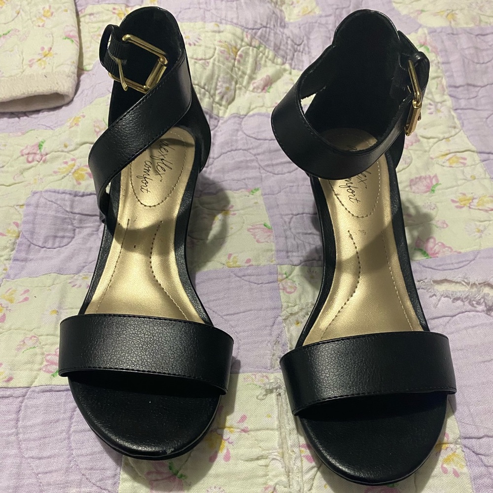 Black sandals